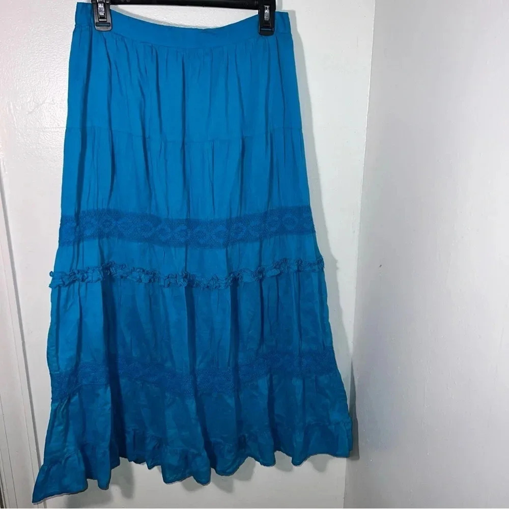 St.John’s Bay M, turquoise embroidered ruffle elastic waist pull on maxi skirt